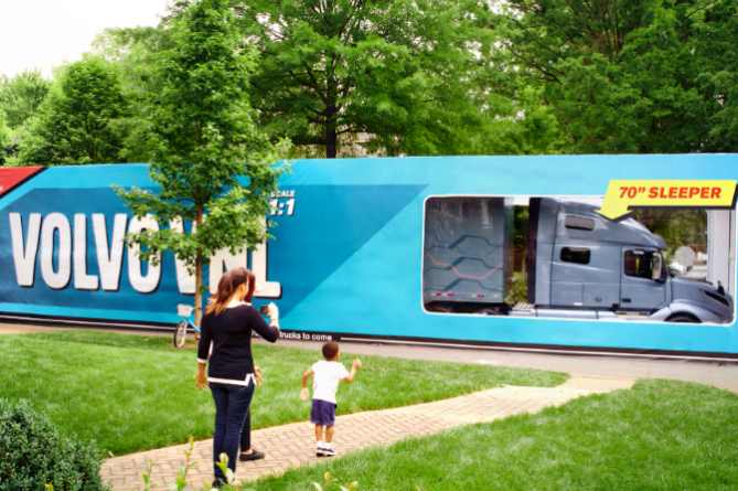 TADU Reklam Ajansi Blog Joel Jovine Volvo Big Packaging Exciting